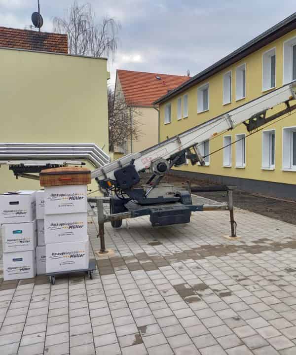 Möbellift in Karlsruhe für den Firmenumzug 